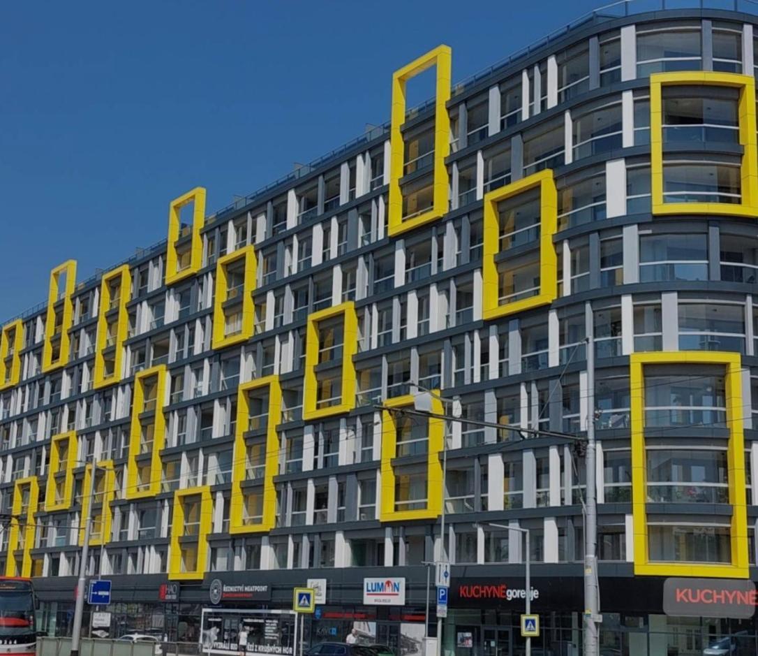 O2 Arena Holliday Suites Apartment